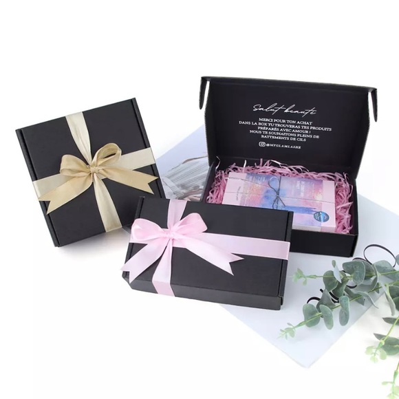 Cardboard Boxes - Picture 3 of 3